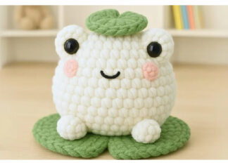Chubby Frog Amigurumi Crochet Pattern